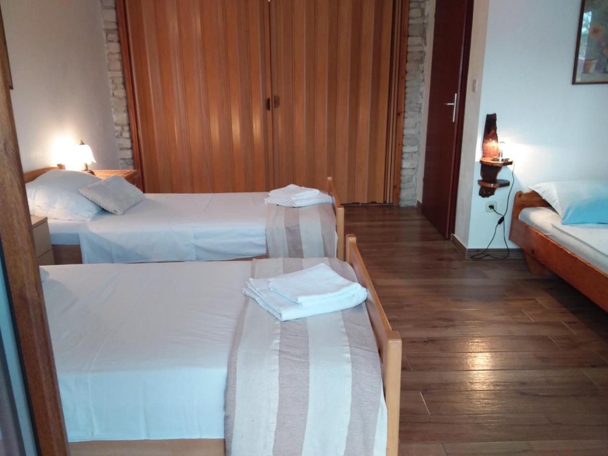 Apartman Tomo Pula Dış mekan fotoğraf
