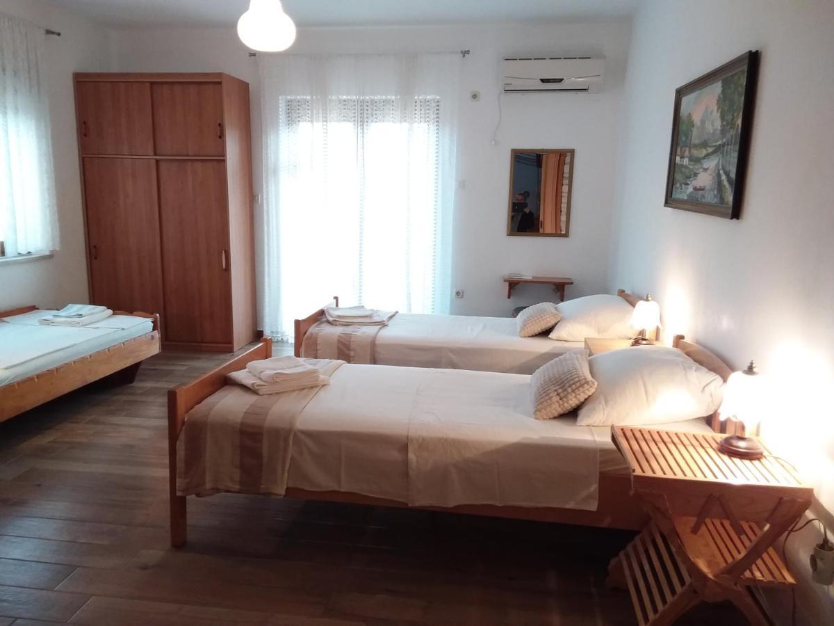 Apartman Tomo Pula Dış mekan fotoğraf