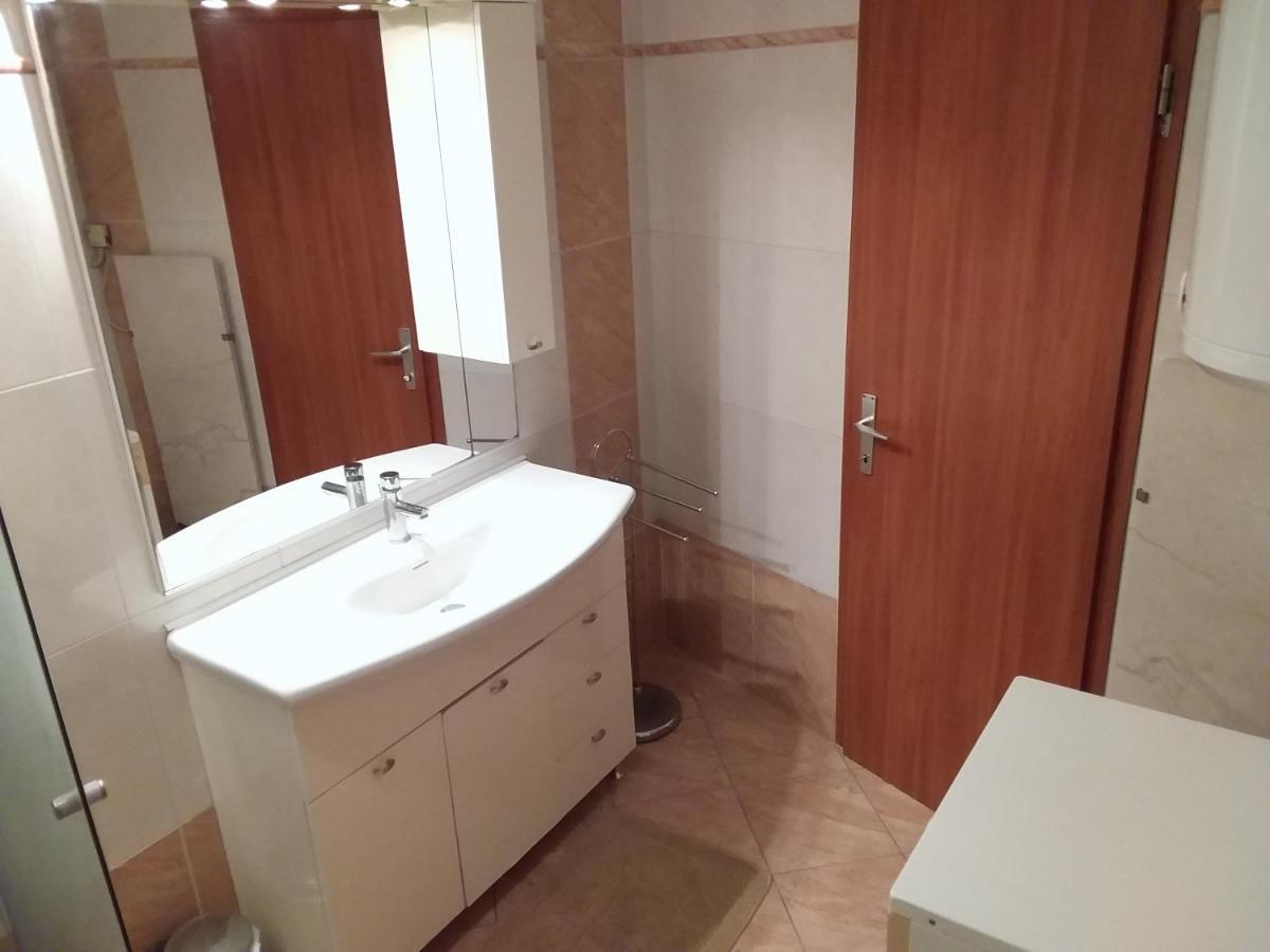 Apartman Tomo Pula Dış mekan fotoğraf